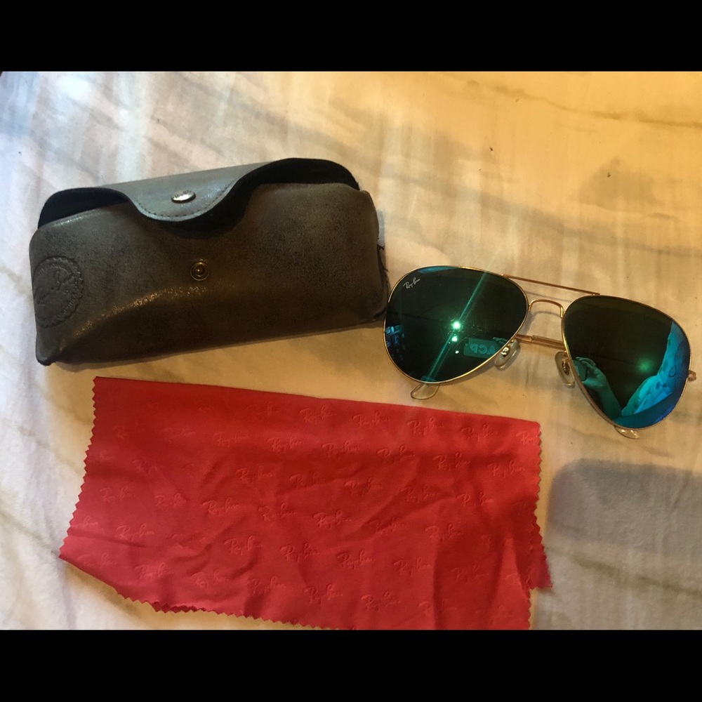 Pre-owned Large Ray Ban Aviator sunglasses